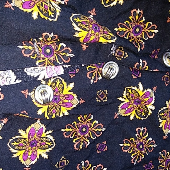 Vintage button up - Picture 4 of 5